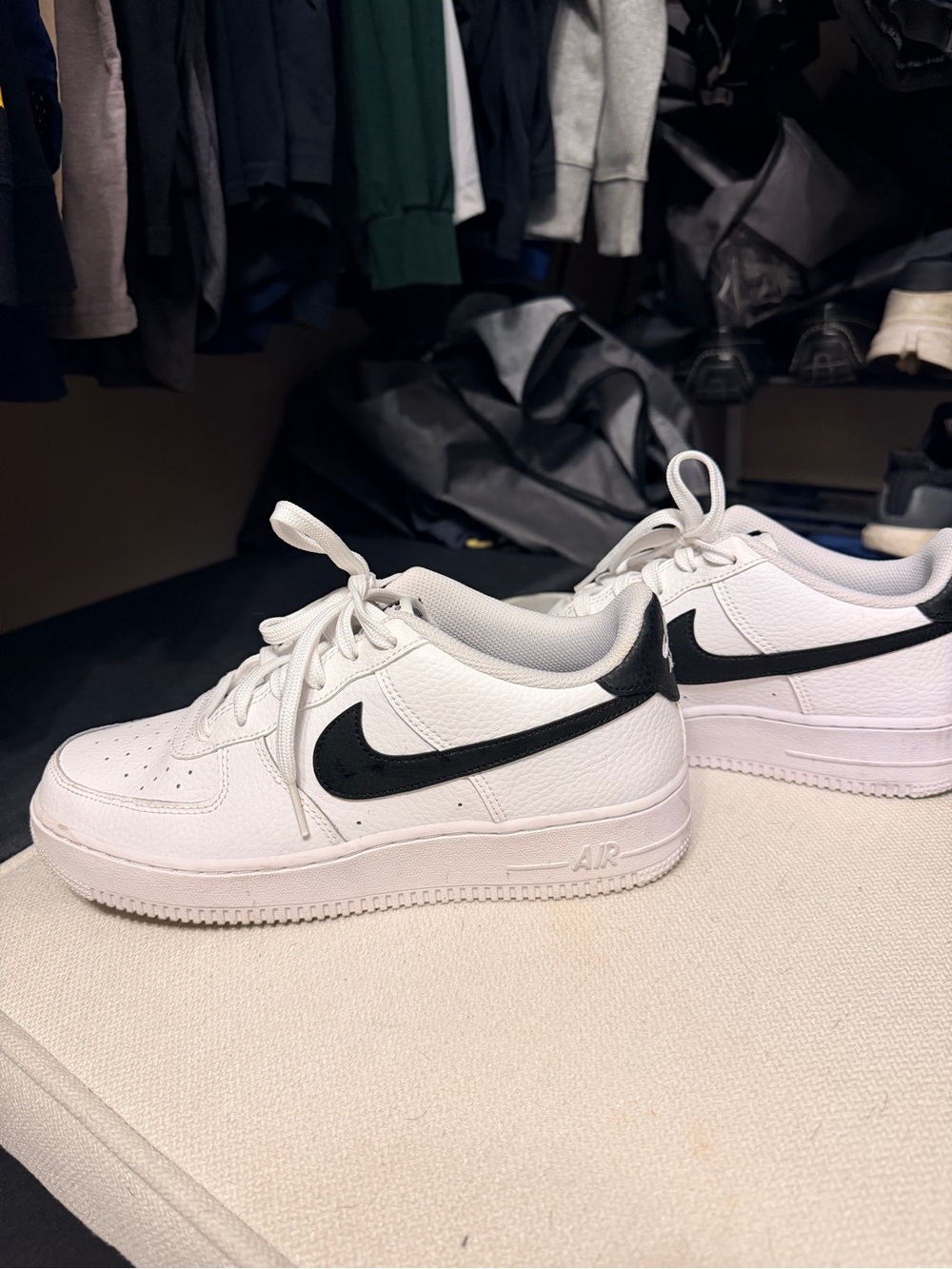 Nike Kids White Low-Top AirForce One